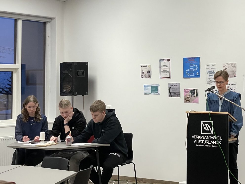 VA komið í aðra umferð Gettu-betur