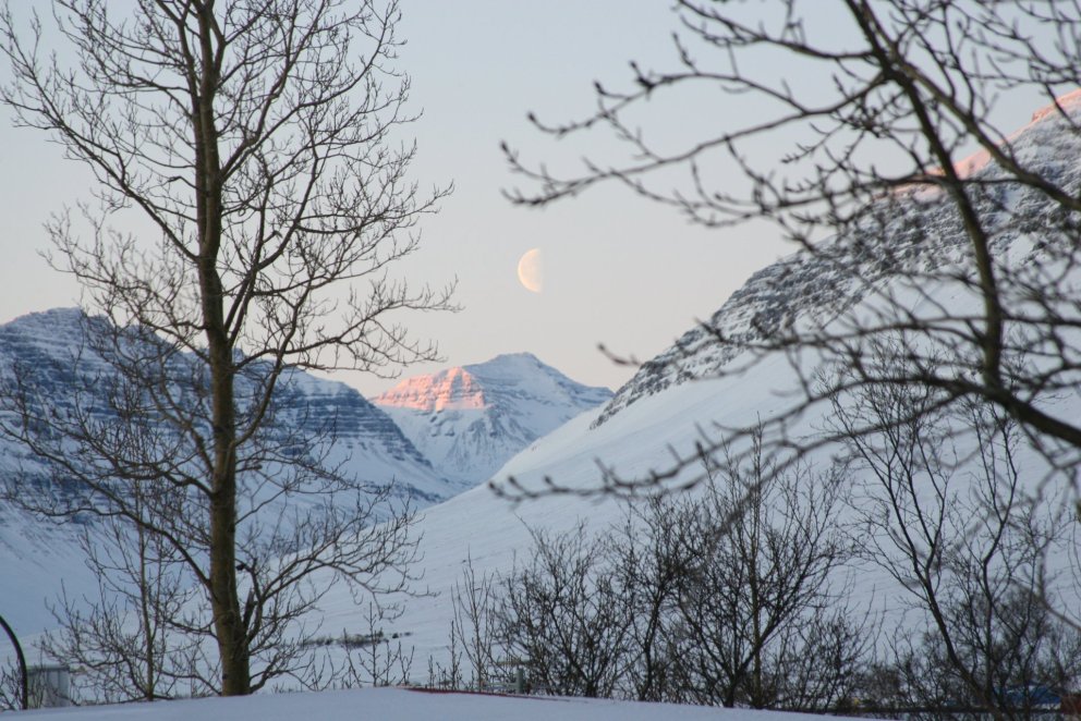 Kennsla fellur niður frá kl. 15:25 í dag