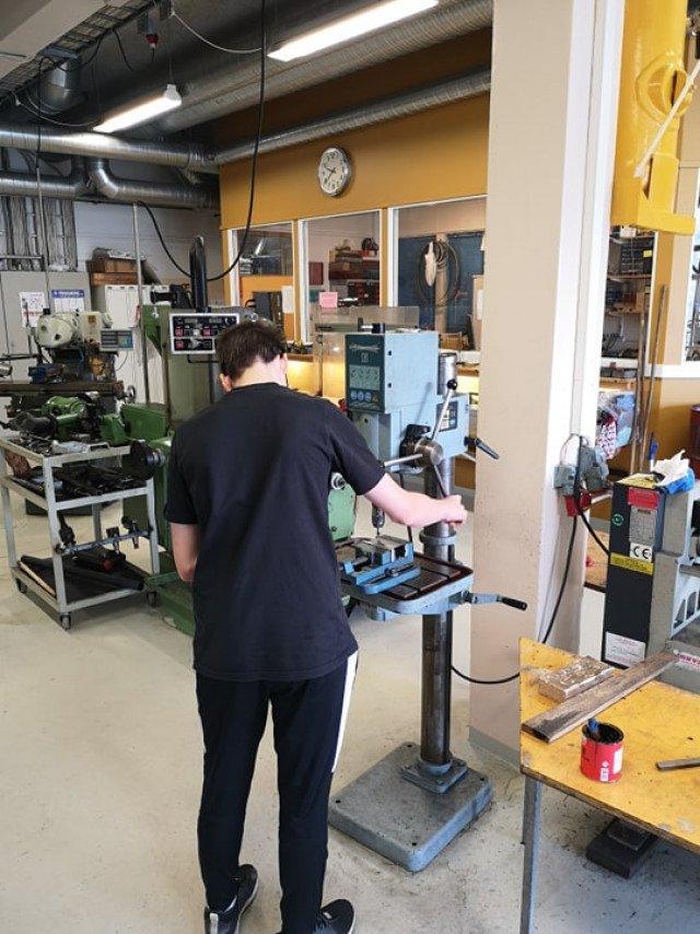 Verknámsviku lokið