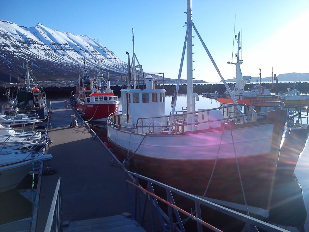 Norðfjarðargöng lokuð