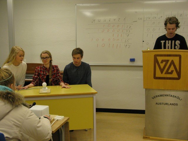 Lið VA 2014. Frá vinstri: Sigrún, Katrín og Smári