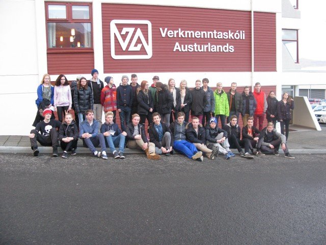 10. bekkingar í skólaheimsókn.