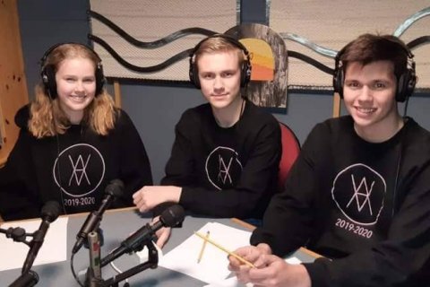 VA sigraði í annarri umferð Gettu betur