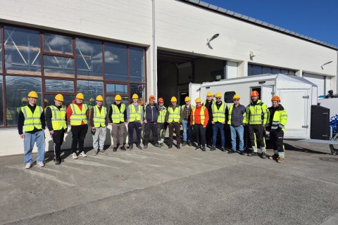 Vettvangsheimsókn nemenda í rafvirkjun og vélstjórn