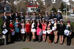 VA brautskráði 29 nemendur