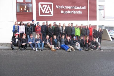 10. bekkingar í skólaheimsókn.