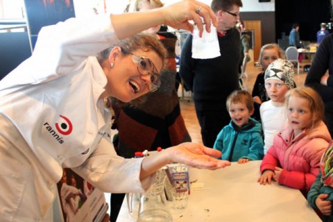 Sprengju-Kata verður á Tæknidegi fjölskyldunnar.
