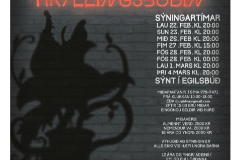 Tvær sýningar að baki en margar sýningar eftir.