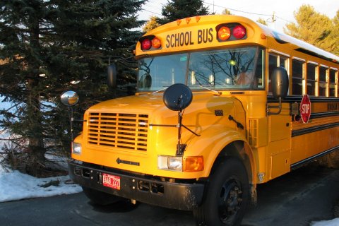 Breyting á tímasetningu á skólarútu